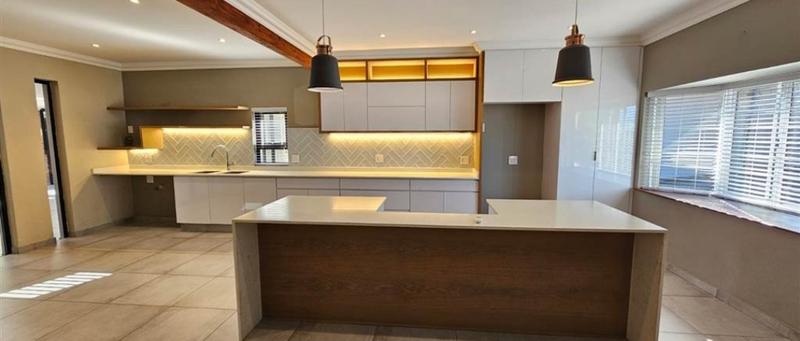 4 Bedroom Property for Sale in Durban North KwaZulu-Natal