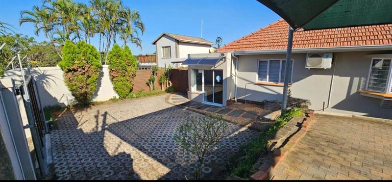 4 Bedroom Property for Sale in Durban North KwaZulu-Natal