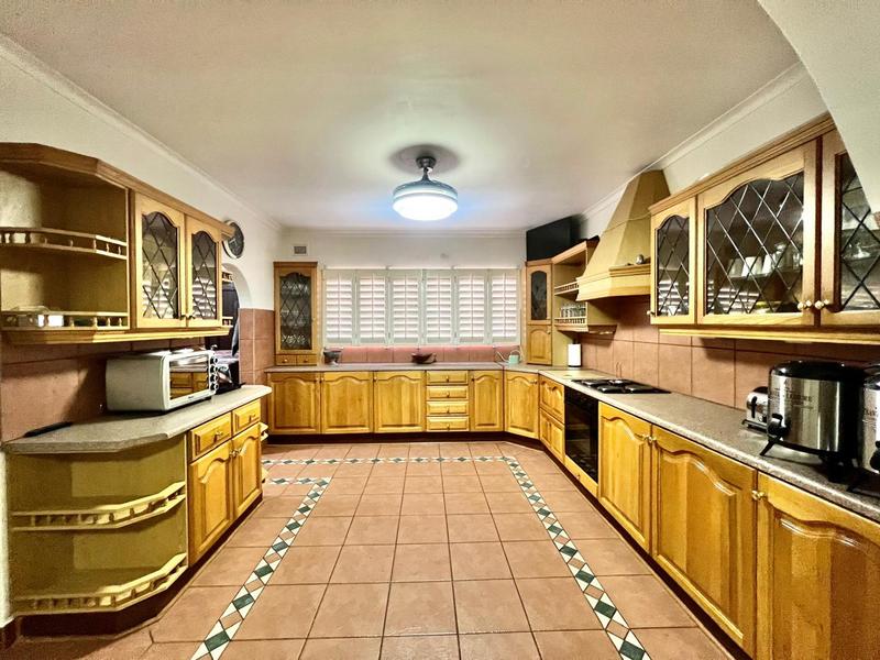 12 Bedroom Property for Sale in Hayfields KwaZulu-Natal