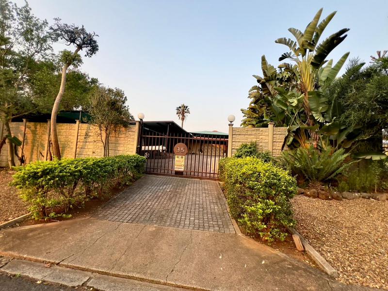 12 Bedroom Property for Sale in Hayfields KwaZulu-Natal