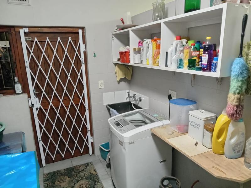 4 Bedroom Property for Sale in Meer En See KwaZulu-Natal
