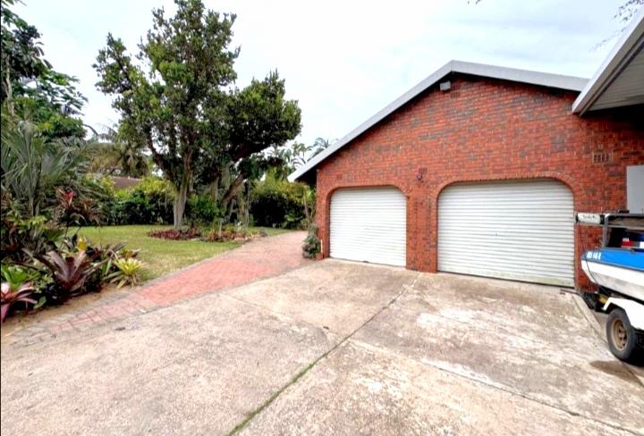 4 Bedroom Property for Sale in Meer En See KwaZulu-Natal