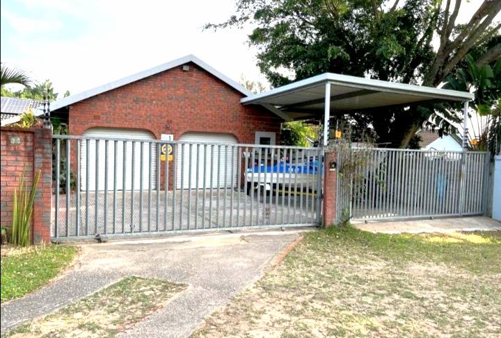 4 Bedroom Property for Sale in Meer En See KwaZulu-Natal