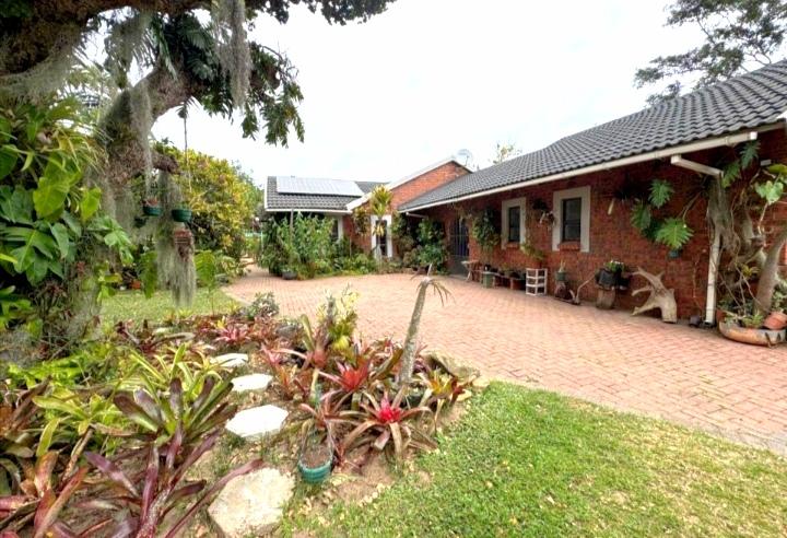 4 Bedroom Property for Sale in Meer En See KwaZulu-Natal