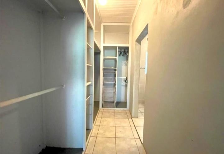 4 Bedroom Property for Sale in Meer En See KwaZulu-Natal