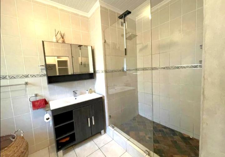 4 Bedroom Property for Sale in Meer En See KwaZulu-Natal