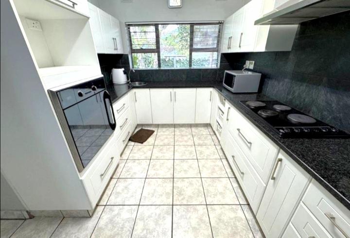 4 Bedroom Property for Sale in Meer En See KwaZulu-Natal