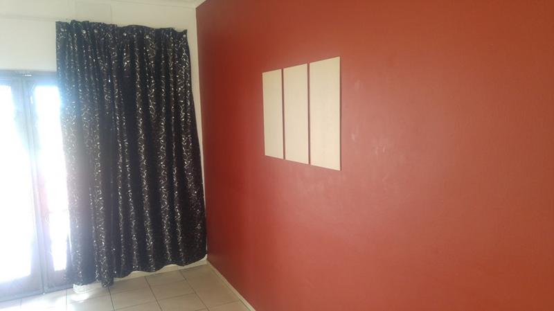 To Let 2 Bedroom Property for Rent in Hibberdene KwaZulu-Natal
