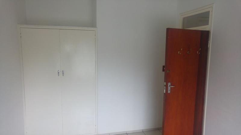 To Let 2 Bedroom Property for Rent in Hibberdene KwaZulu-Natal
