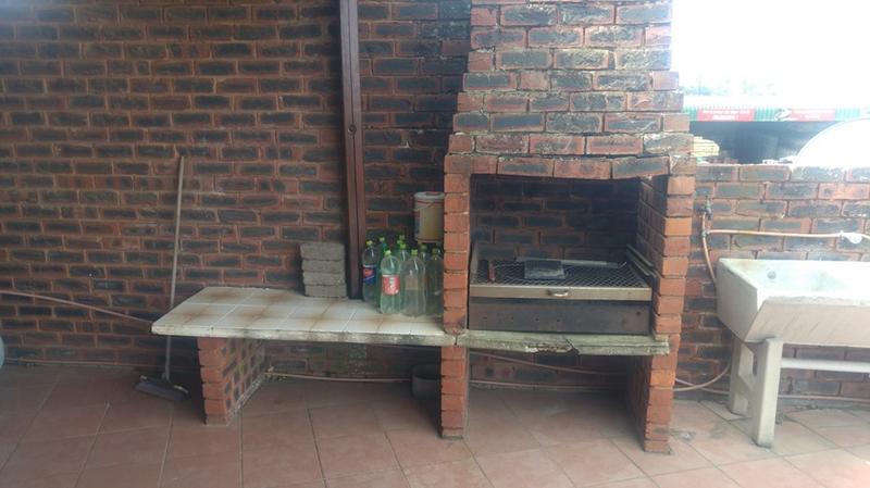 To Let 2 Bedroom Property for Rent in Hibberdene KwaZulu-Natal