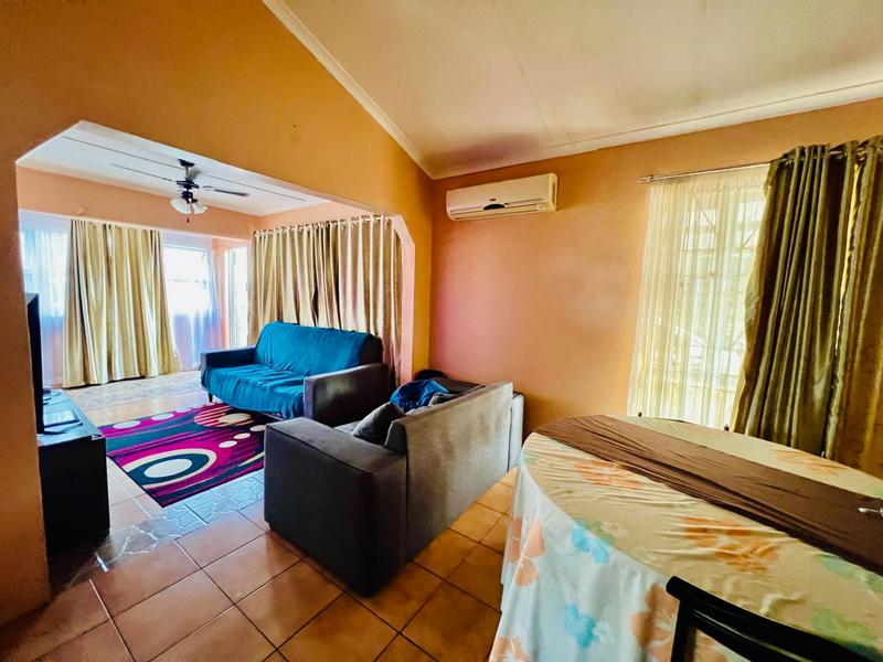 3 Bedroom Property for Sale in Hillgrove KwaZulu-Natal