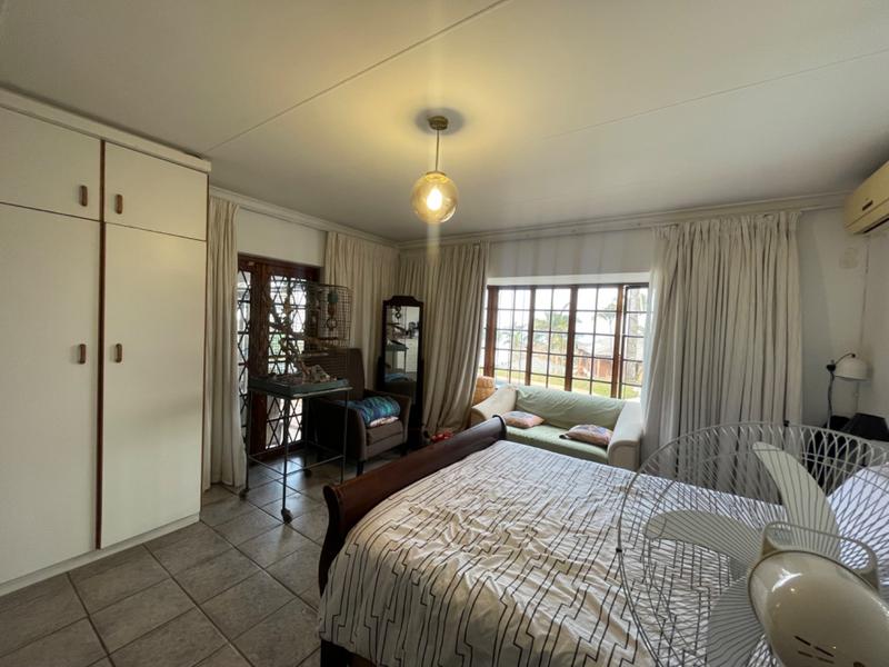 5 Bedroom Property for Sale in Herrwood Park KwaZulu-Natal