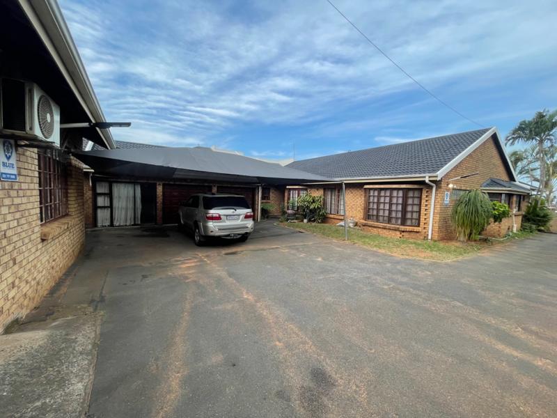 5 Bedroom Property for Sale in Herrwood Park KwaZulu-Natal