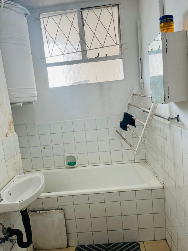 1 Bedroom Property for Sale in South Beach KwaZulu-Natal