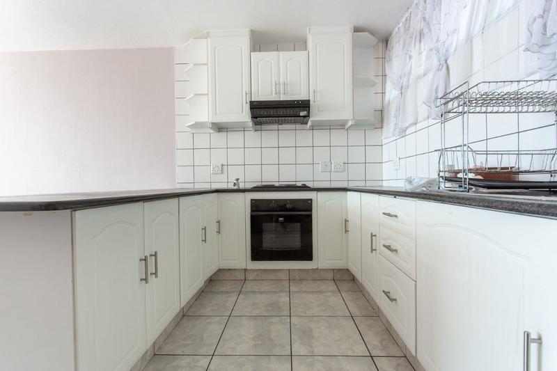 To Let 1 Bedroom Property for Rent in Amanzimtoti KwaZulu-Natal