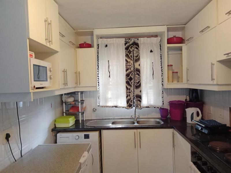 2 Bedroom Property for Sale in Bellair KwaZulu-Natal