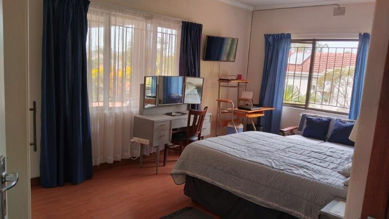 5 Bedroom Property for Sale in Malvern KwaZulu-Natal