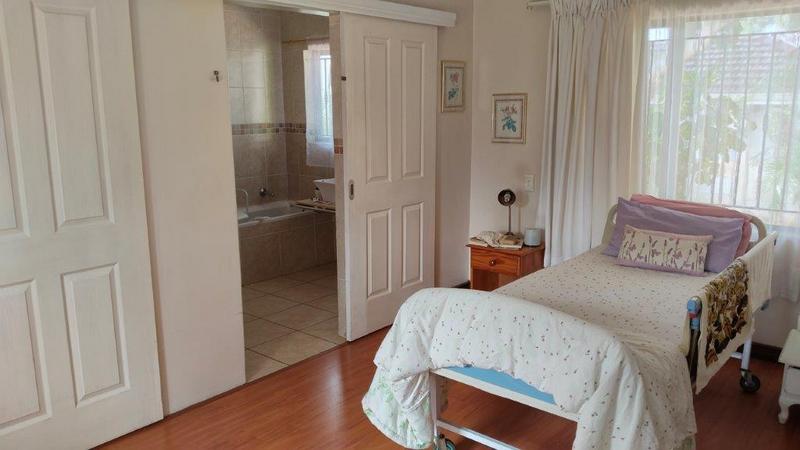 5 Bedroom Property for Sale in Malvern KwaZulu-Natal