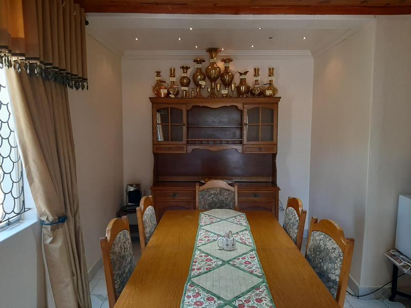 4 Bedroom Property for Sale in Orient Heights KwaZulu-Natal