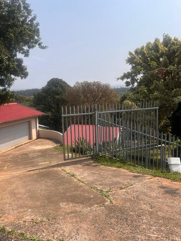 2 Bedroom Property for Sale in Uvongo KwaZulu-Natal