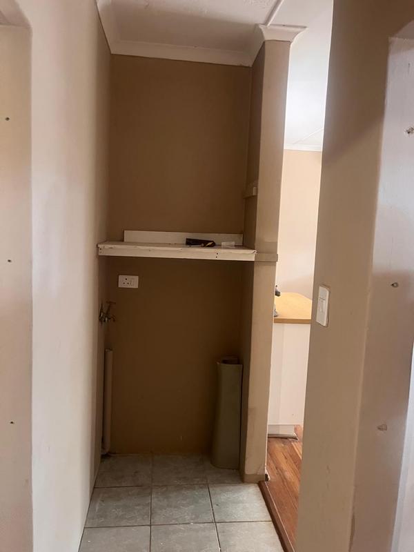 2 Bedroom Property for Sale in Uvongo KwaZulu-Natal