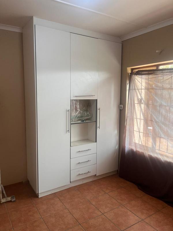 2 Bedroom Property for Sale in Uvongo KwaZulu-Natal