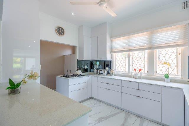 4 Bedroom Property for Sale in Durban North KwaZulu-Natal