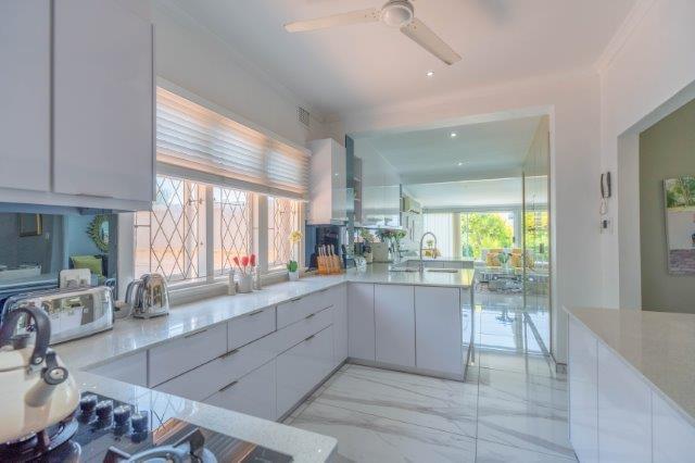 4 Bedroom Property for Sale in Durban North KwaZulu-Natal