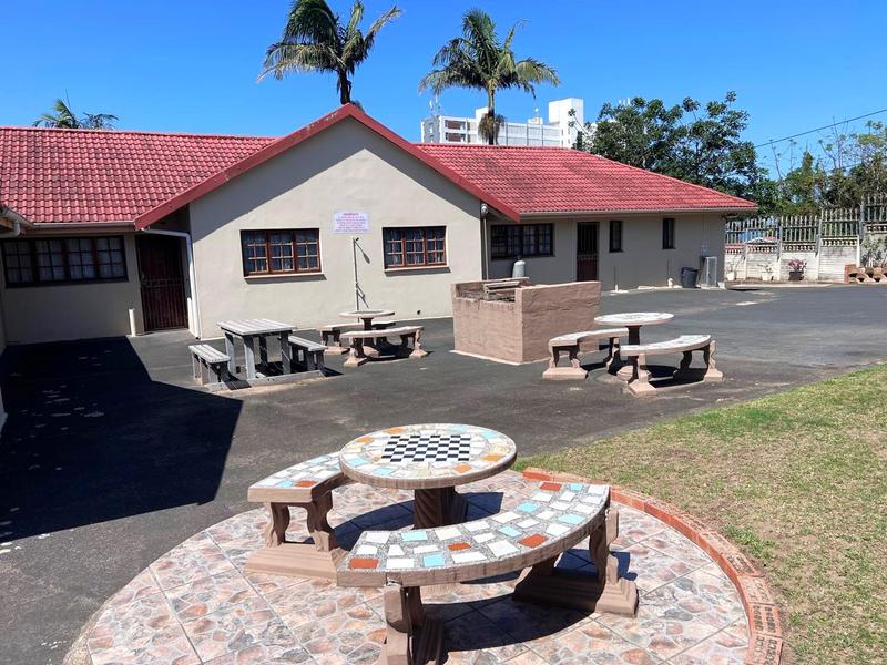 To Let 2 Bedroom Property for Rent in Margate KwaZulu-Natal