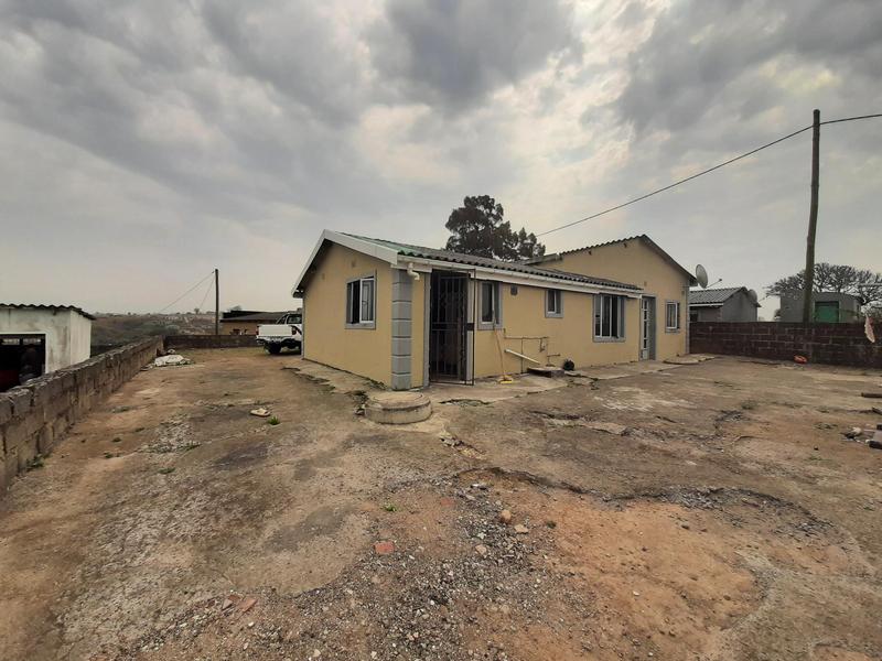 To Let 2 Bedroom Property for Rent in Umlazi KwaZulu-Natal