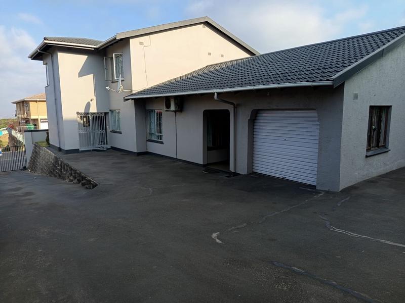 4 Bedroom Property for Sale in Dawncrest KwaZulu-Natal