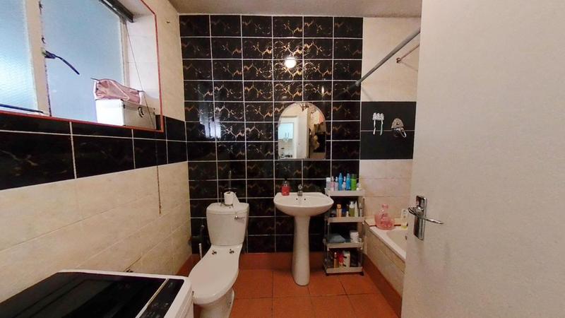1 Bedroom Property for Sale in Durban Central KwaZulu-Natal