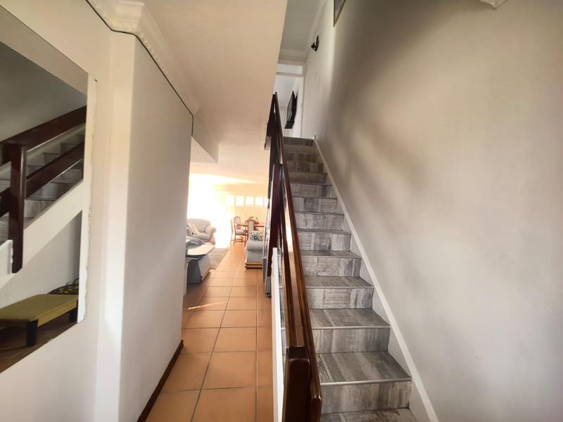 2 Bedroom Property for Sale in Windermere KwaZulu-Natal