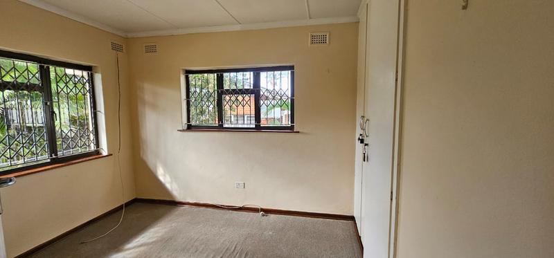 To Let 4 Bedroom Property for Rent in Scottburgh South KwaZulu-Natal