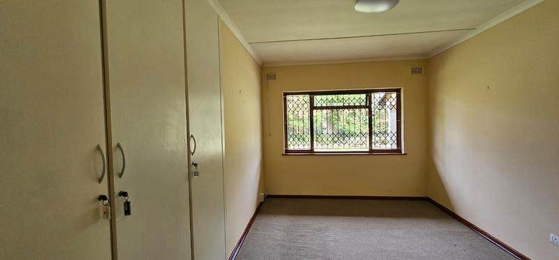 To Let 4 Bedroom Property for Rent in Scottburgh South KwaZulu-Natal