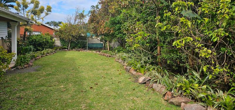 To Let 4 Bedroom Property for Rent in Scottburgh South KwaZulu-Natal