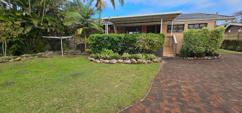To Let 4 Bedroom Property for Rent in Scottburgh South KwaZulu-Natal