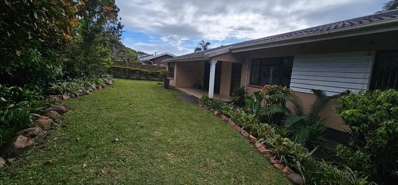 To Let 4 Bedroom Property for Rent in Scottburgh South KwaZulu-Natal