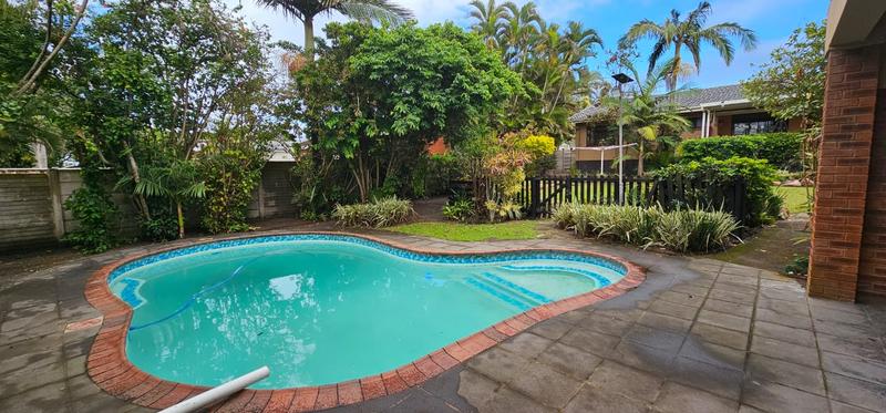 To Let 4 Bedroom Property for Rent in Scottburgh South KwaZulu-Natal