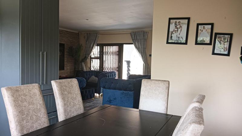 To Let 3 Bedroom Property for Rent in Berkshire Downs KwaZulu-Natal