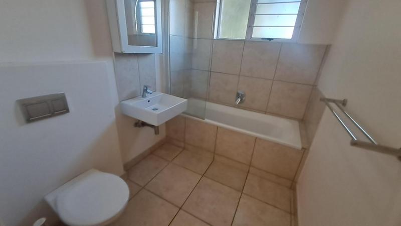 To Let 2 Bedroom Property for Rent in Umbilo KwaZulu-Natal