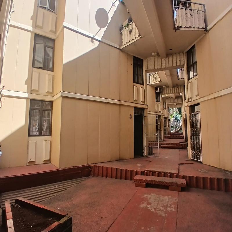 3 Bedroom Property for Sale in Montclair KwaZulu-Natal