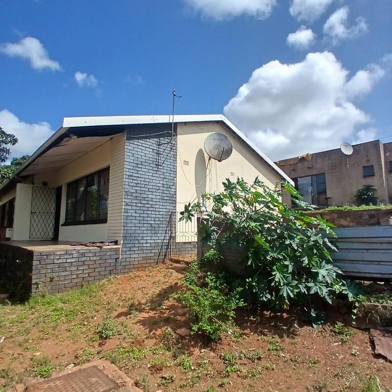 3 Bedroom Property for Sale in Montclair KwaZulu-Natal