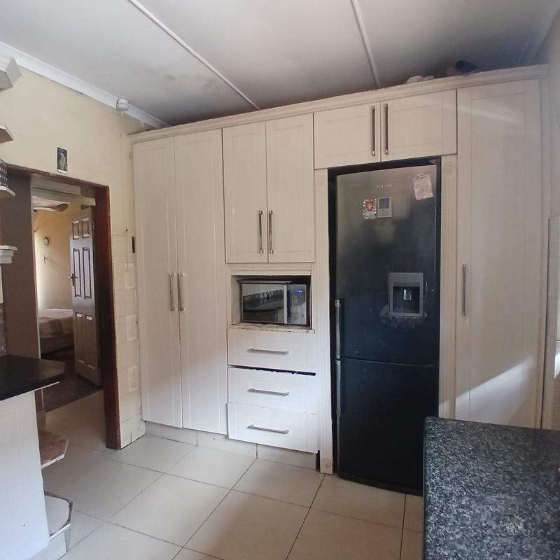3 Bedroom Property for Sale in Montclair KwaZulu-Natal