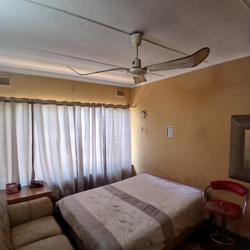 3 Bedroom Property for Sale in Montclair KwaZulu-Natal