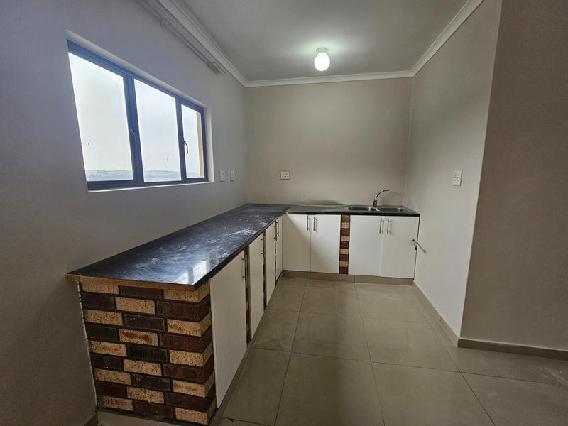 To Let 2 Bedroom Property for Rent in Lotusville KwaZulu-Natal