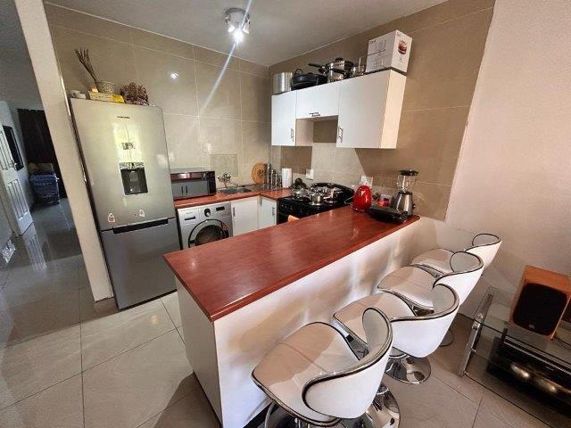 1 Bedroom Property for Sale in Sea View KwaZulu-Natal