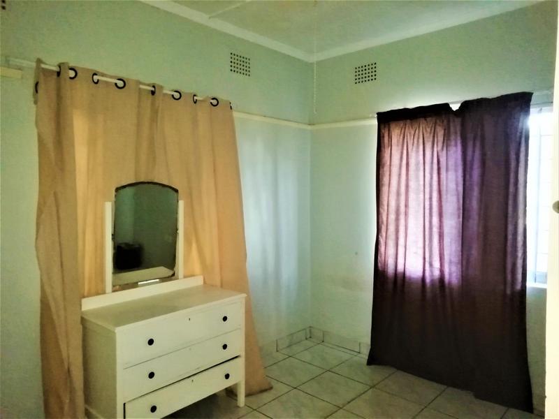 To Let 3 Bedroom Property for Rent in Freeland Park KwaZulu-Natal