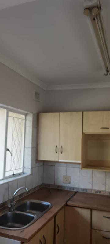 To Let 2 Bedroom Property for Rent in Malvern KwaZulu-Natal