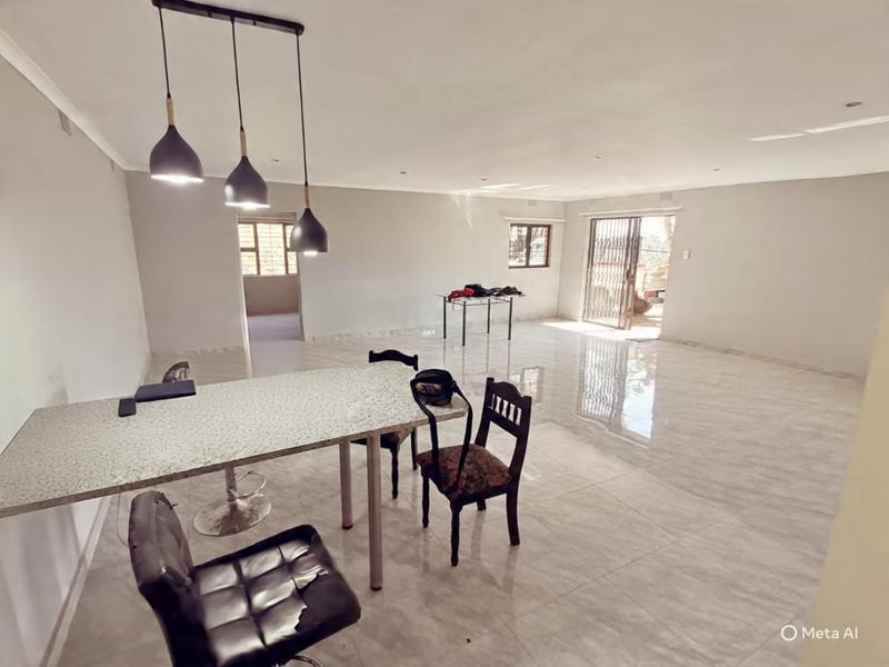 To Let 3 Bedroom Property for Rent in Atholl Heights KwaZulu-Natal